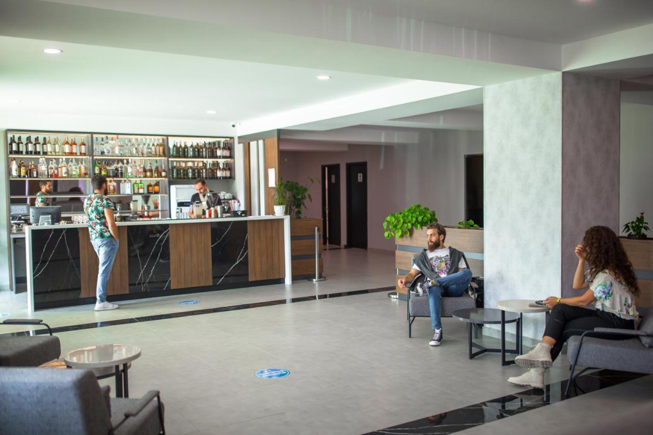 באקוריאני Crystal Residence מראה חיצוני תמונה