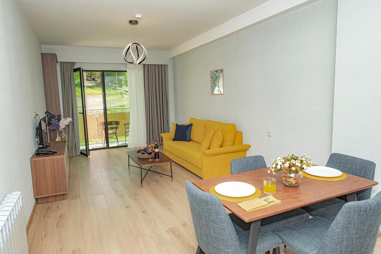 באקוריאני Crystal Residence מראה חיצוני תמונה
