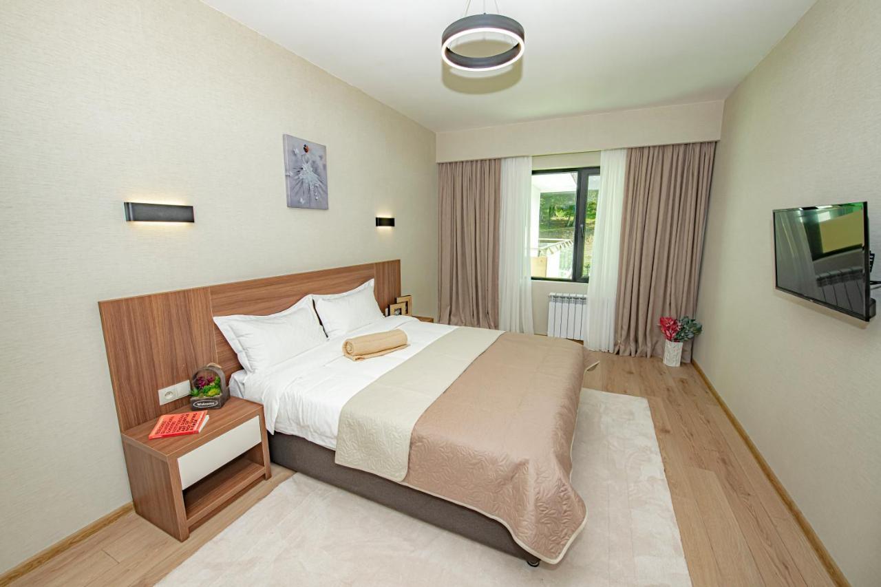 באקוריאני Crystal Residence מראה חיצוני תמונה