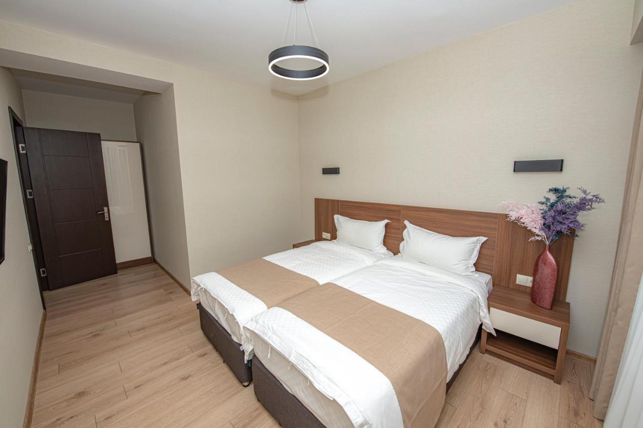 באקוריאני Crystal Residence מראה חיצוני תמונה