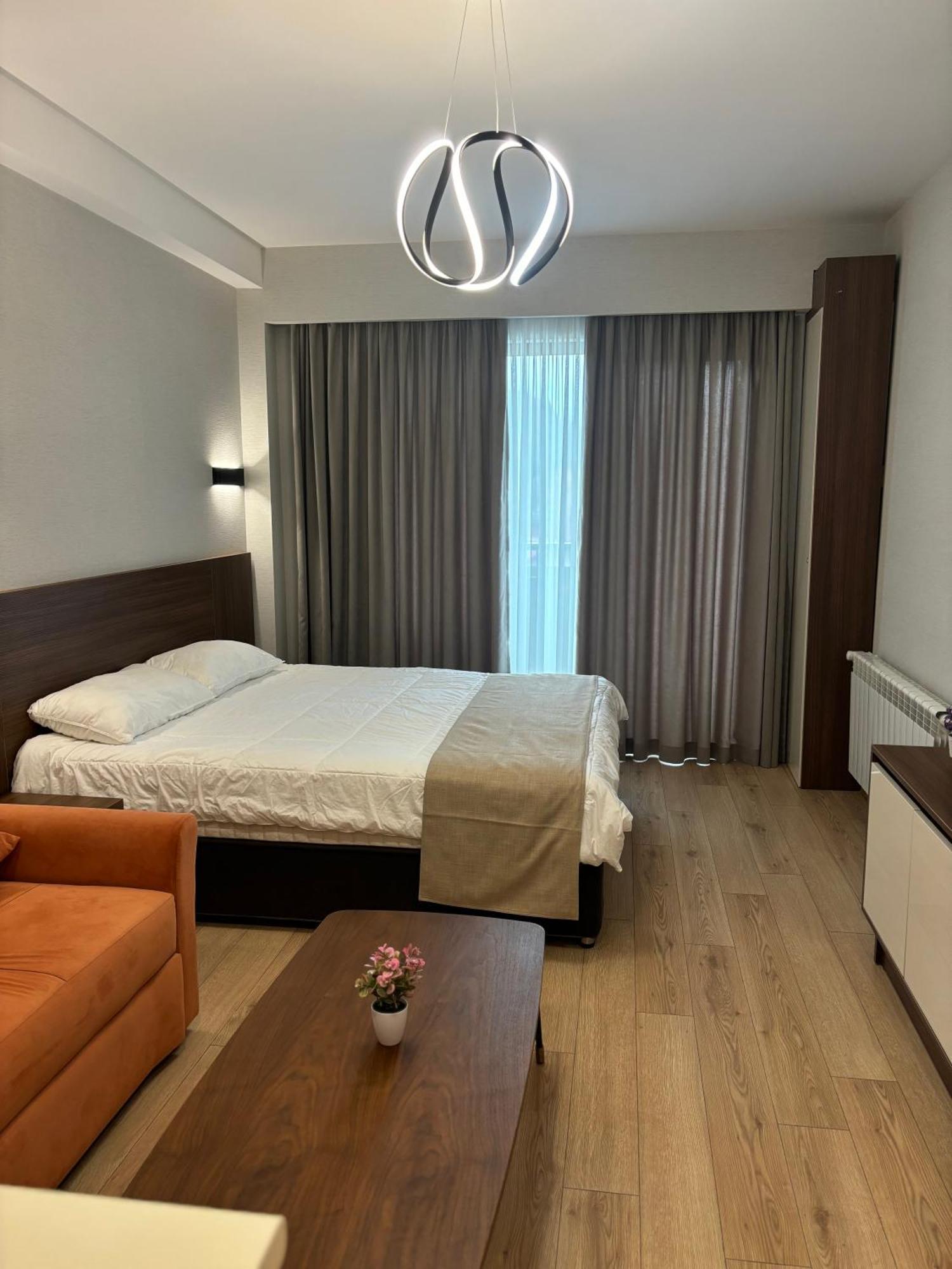 באקוריאני Crystal Residence מראה חיצוני תמונה