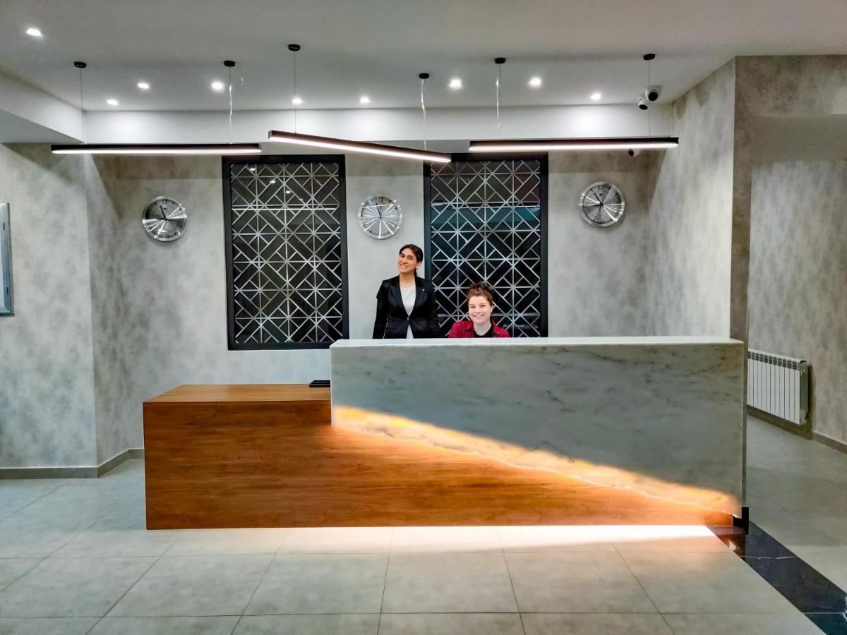 באקוריאני Crystal Residence מראה חיצוני תמונה